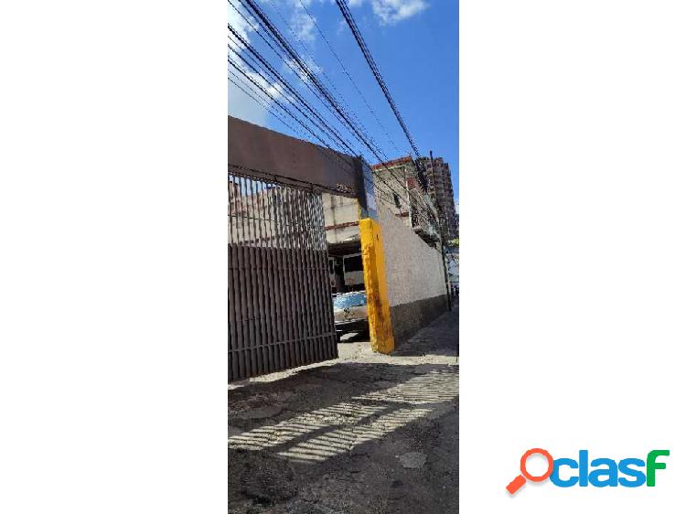 Venta de Galpón en catia 1875m2. Ideal para estacionamiento