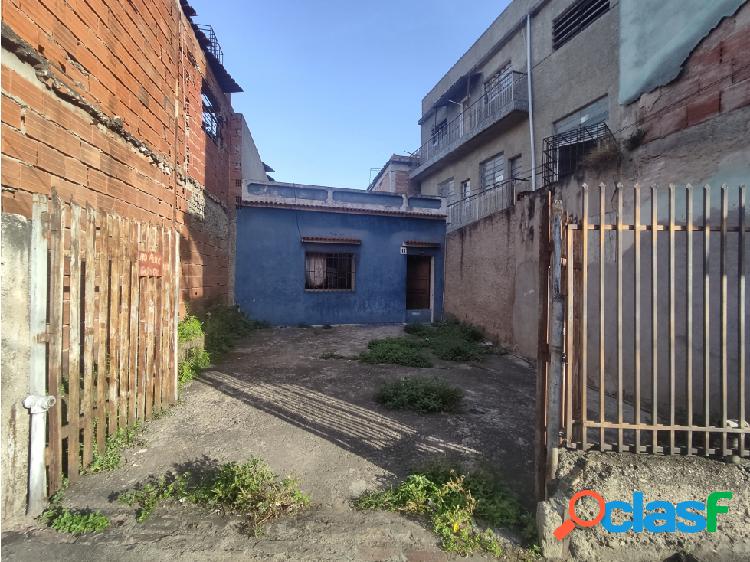 Venta de Potencial Casa para El Negocio de Tus Sueños Av.