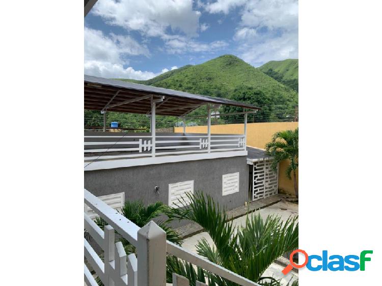 Venta de casa en Los Naranjos - Guacara 6938701