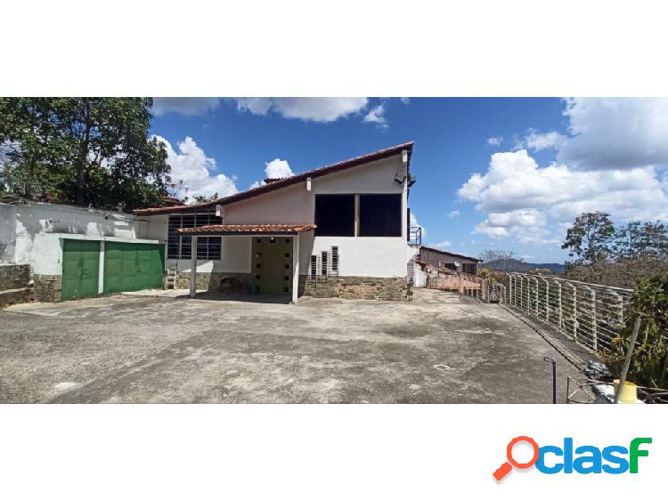 Venta de casa en el hatillo