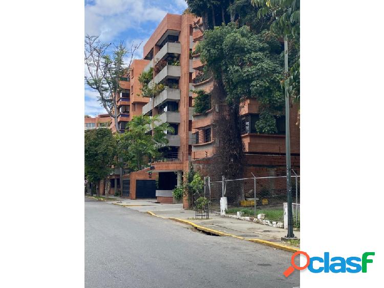 Venta de hermoso apartamento en Campo Alegre, 124mst2.