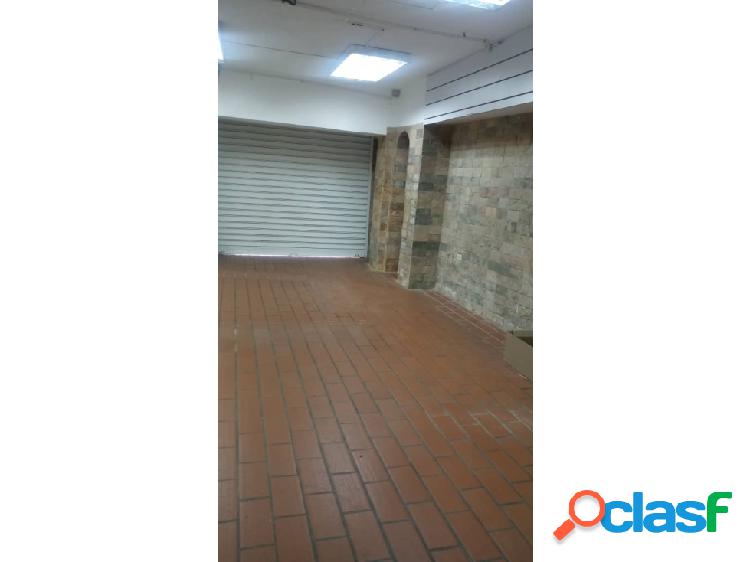 Venta y/o alquiler de local 33 mts2 Av. Libertador