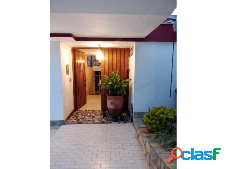 Venta/Casa/Prados del Este