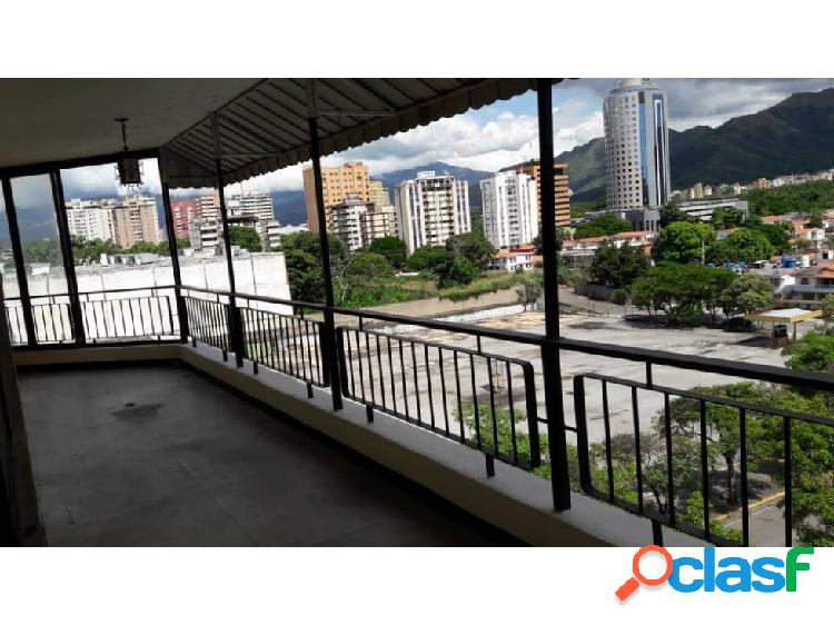 apartamento en alquiler en la Av. Bolivar CG-7022238