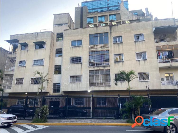 vende bello Apartamento ubicado en la urbanización el