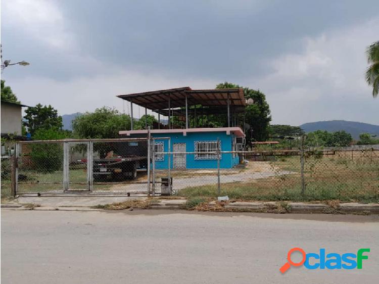 venta de casa con terreno en yagua