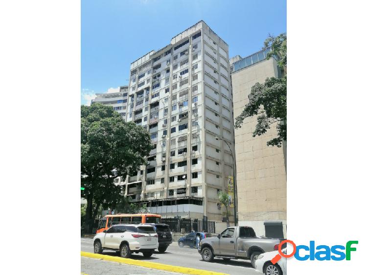 Alquilo Apartamento en Altamira Amoblado