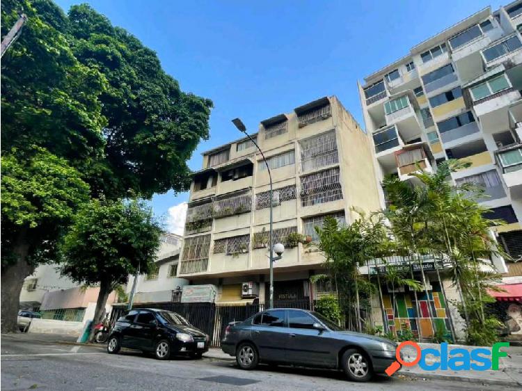 Alquilo apartamento de 47m2 en Chacao