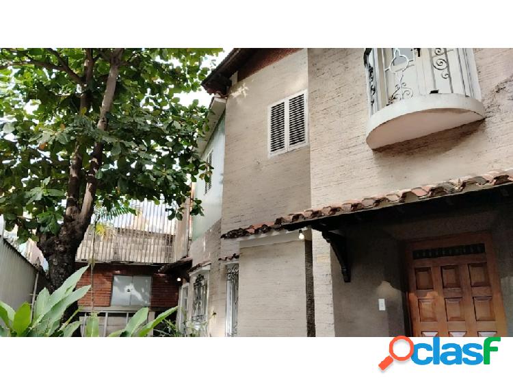 Casa en venta en Bello Monte, uso residencial o comercial