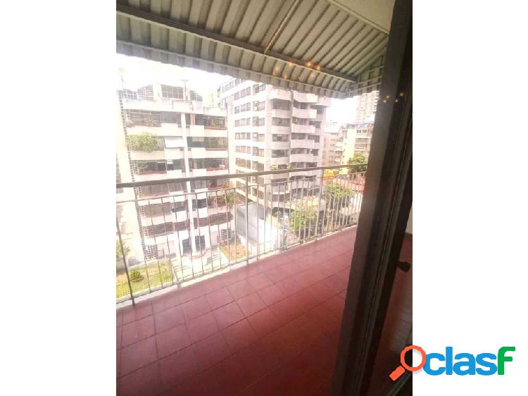 Vendo apartamento 124 Los Palos Grandes 8510