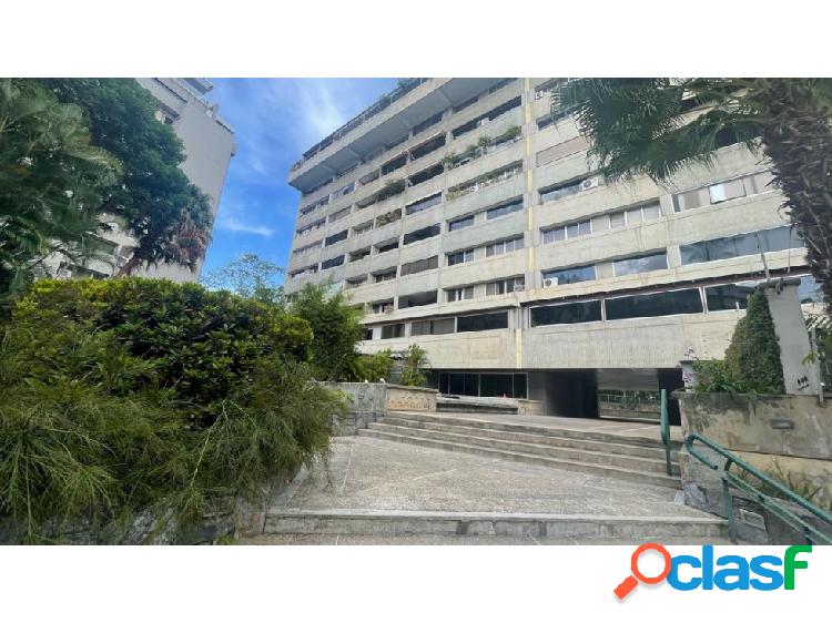 En Venta Apartamento (PB) en las Mesetas con Terraza