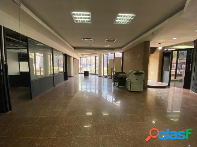 Se alquila Local Comercial 500m² La Castellana