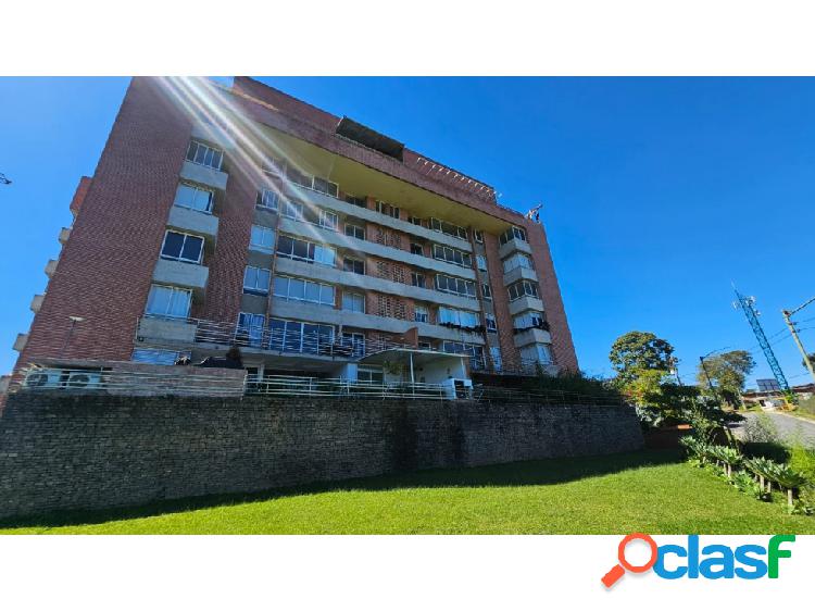 Alto Hatillo Apartamento 136Mts/3hab+serv/3bañ/2pe