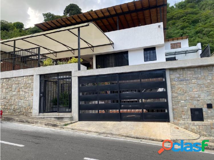 CASA EN VENTA PRADOS DEL ESTE EN CALLE CERRADA