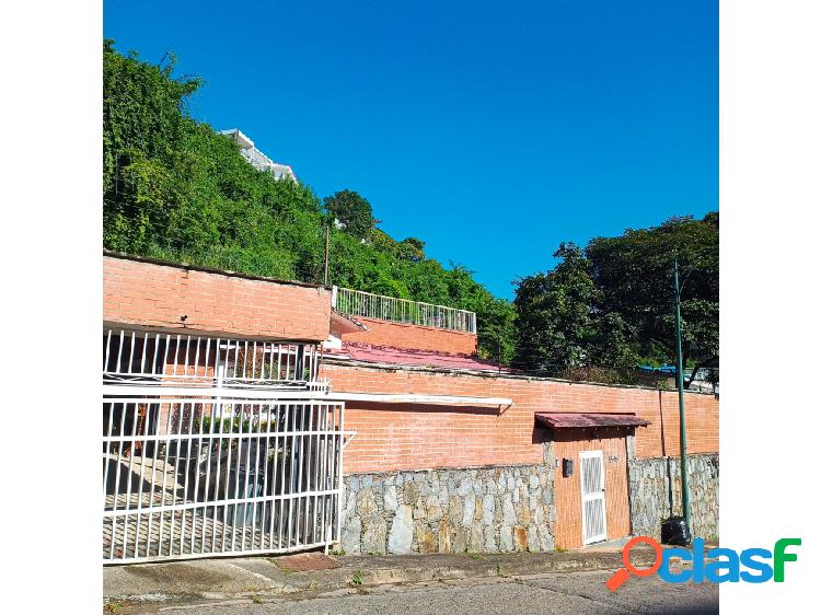 Casa en Venta y Alquiler en Colinas de Bello Monte 450m2