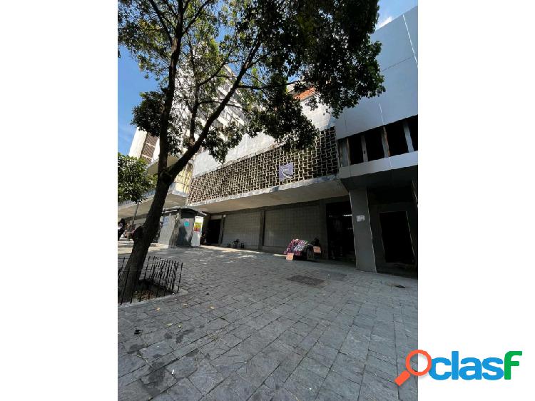 En venta edificio 1011m2 Parroquia Altagracia 1380