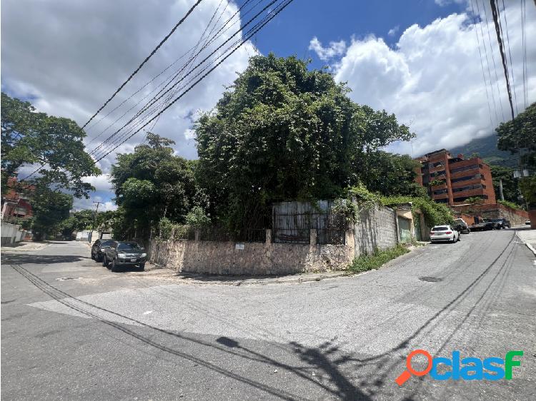 Se Vende Terreno / Casa en Sebucan de 1025 mts