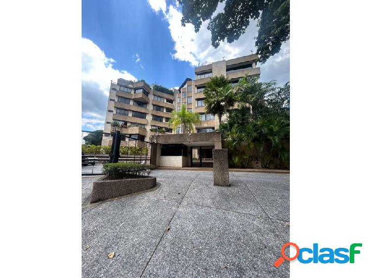 Se Vende apartamento 200m2 La Castellana 2596