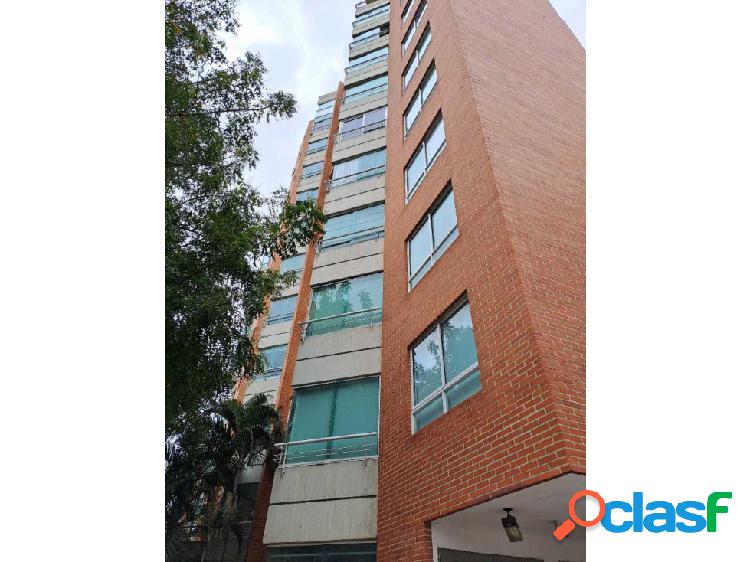 Se vende apartamento 100m2 El Rosal 9581