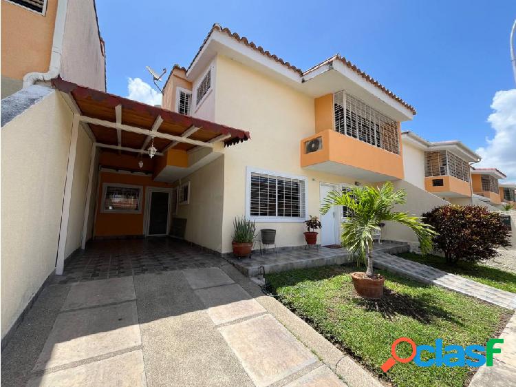 Town House en Venta, Urb. Parque La Morita, La Morita 1.