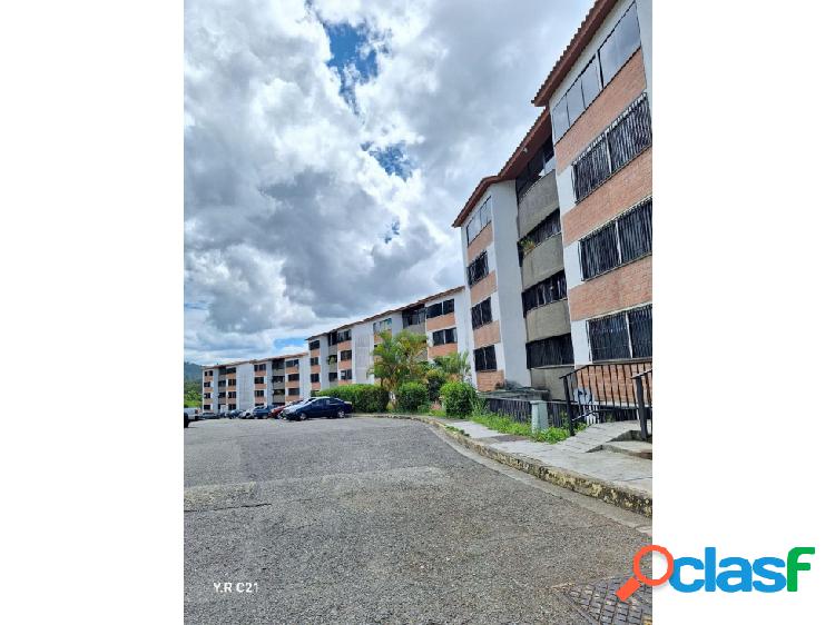 Apartamento Alquiler amoblado Parque Residencial La Quinta