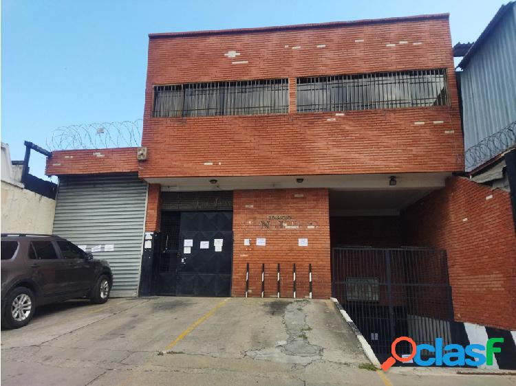 BOLEITA SUR EDIFICIO COMERCIAL