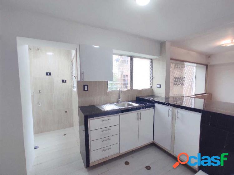 Petare, El Morro Apartamento en venta de 81mts cocina