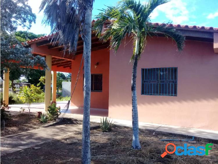 SE VENDE CASA EN MARGARITA VE02-009MG-AROJ