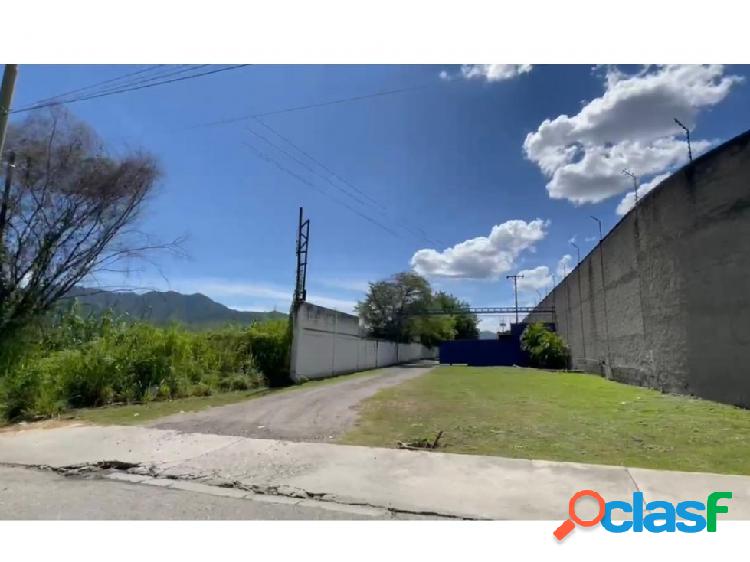 Se vende Terreno 5907m2. Guatire.