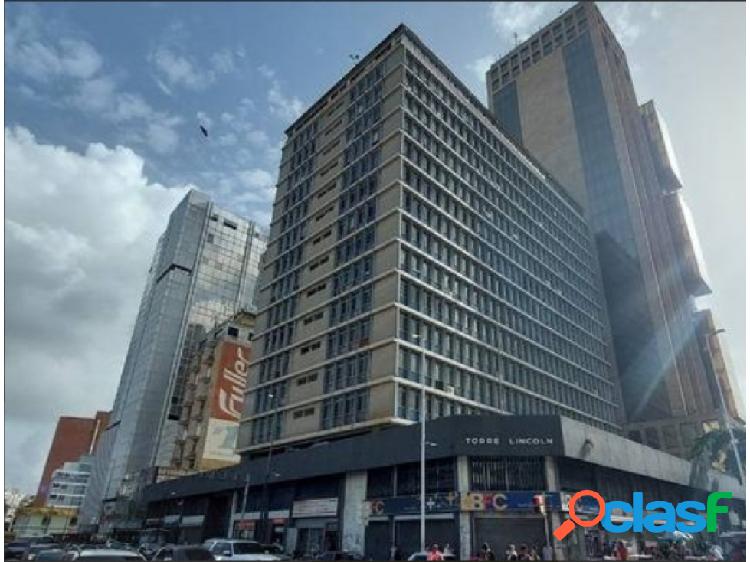 Vende Oficina en La Torre Linconl Plaza Venezuela