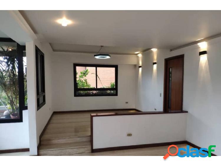 Vendo apartamento 198m2 Campo Alegre 8776