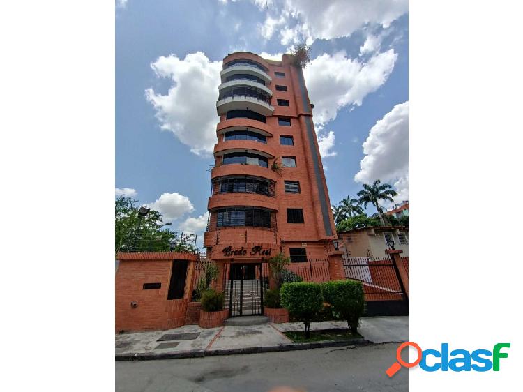 Venta de Apartamento Amoblado en Urb La Soledad Maracay Edo