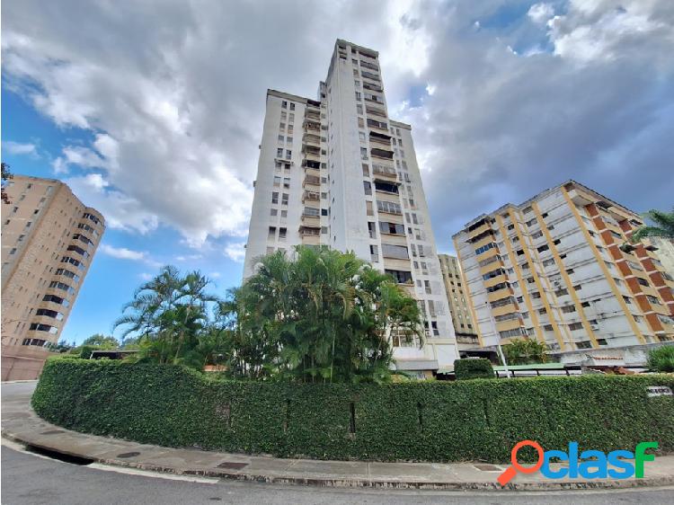 Venta de Apartamento en Santa Paula 97m2 3H 2B 1PE