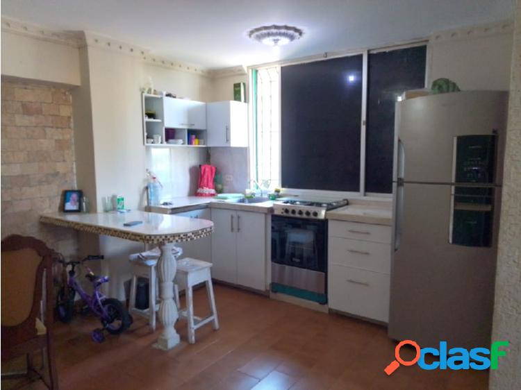 APARTAMENTO EN LA AV. ORINICO VE02-1946SSC-MAGU