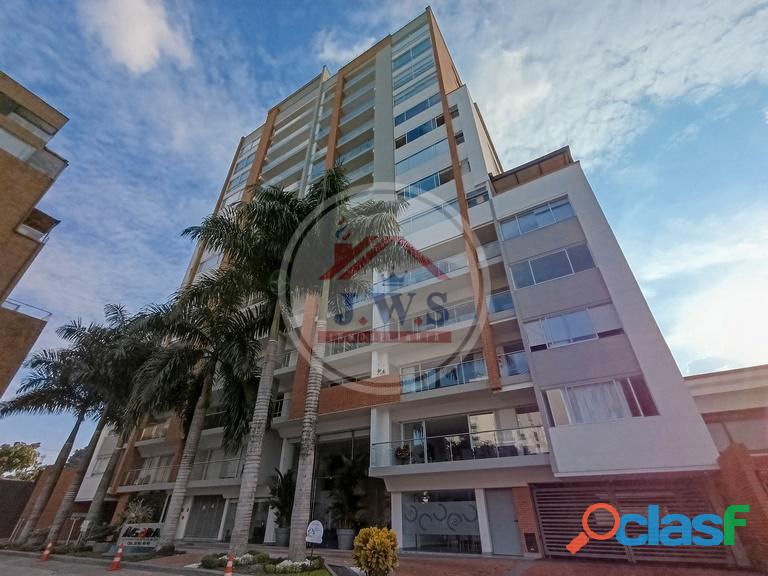 Apartamento De Lujo En Venta En Edificio Agora, Barrio El