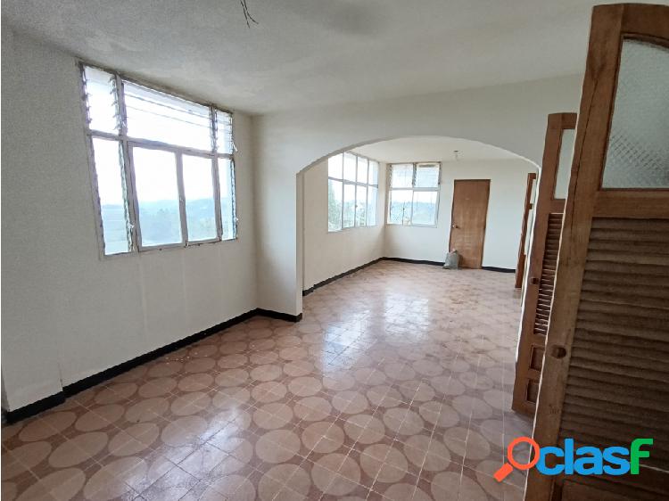 Casa en Venta La Unión-El Hatillo, 850Const / 530Terreno,