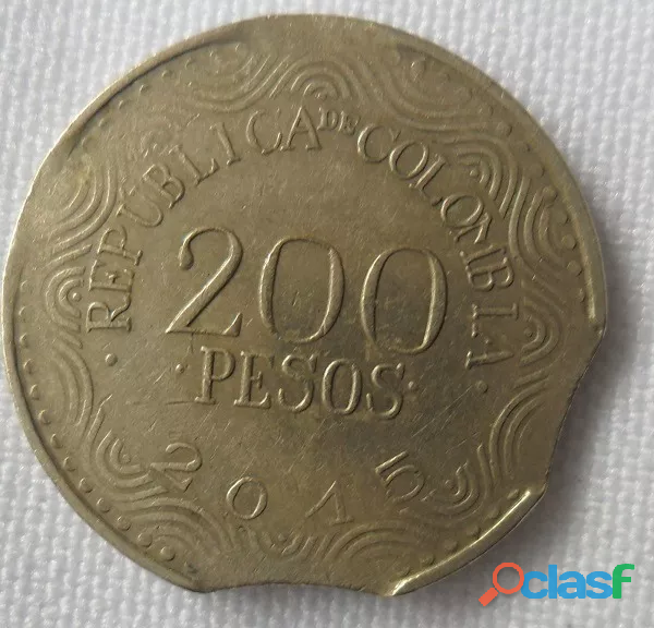 Moneda Colombia 200 Pesos 2015 Con Error De Troquel