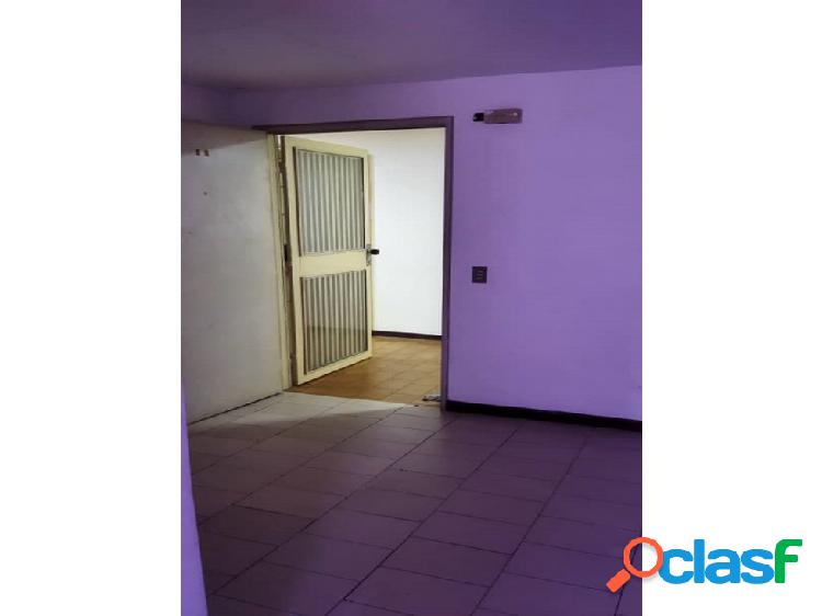 Oficina en Venta Centro de Caracas 30m2/1B/1PE