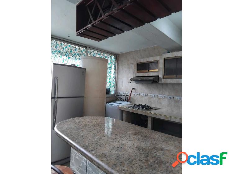 SE ALQUILA COMODO APARTAMENTO EN SAN MARTIN