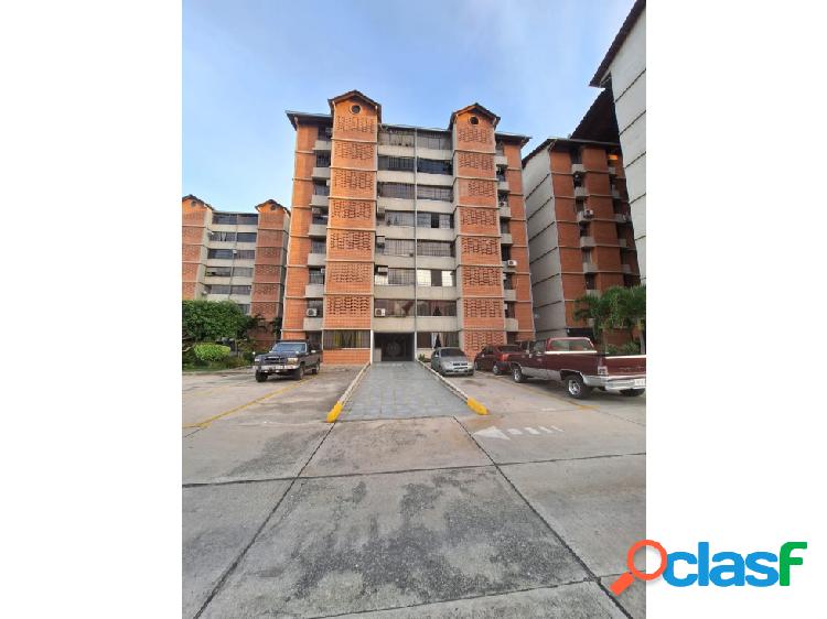 Se alquila Apartamento 83m2.2H/2B/1P. Guarenas