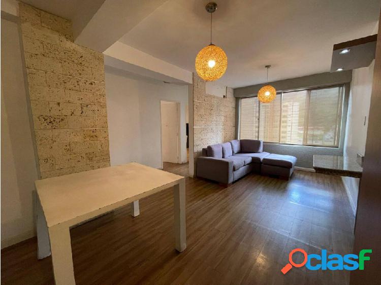 Annic Coronado Vende apartamento en Urb. Mañongo. 253217