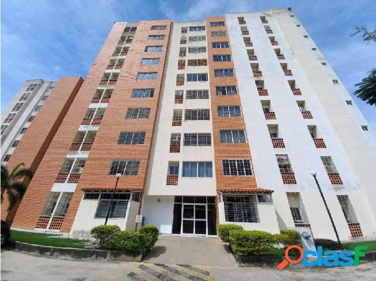 Apartamento en Alquiler Doral Country Mañongo AR-8141357