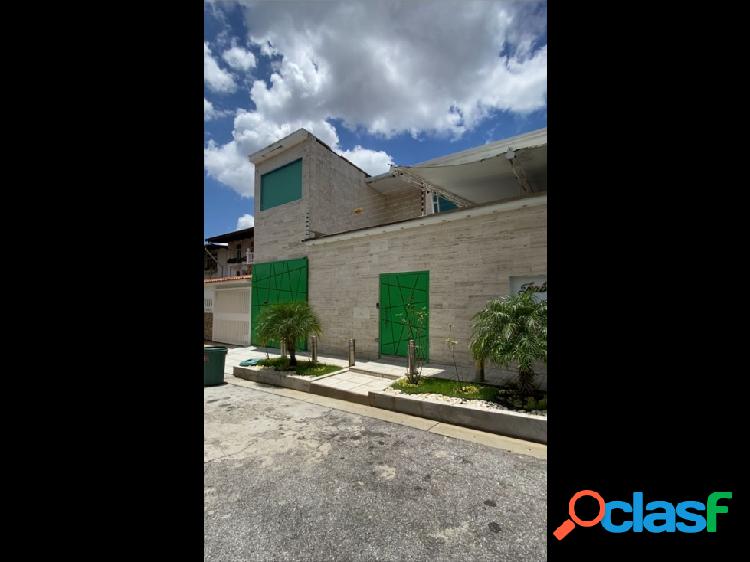 CASA DE LUJO EN MACARACUAY EN VENTA