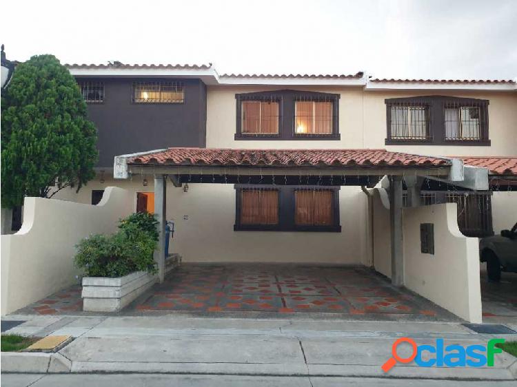 CASA EN VENTA URB VILLAS EL MORRO ETAPA I