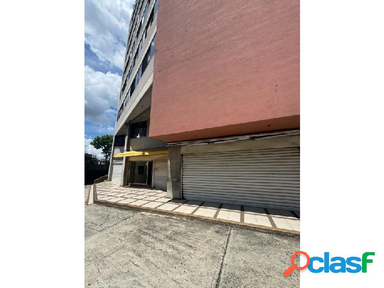 LOCAL COMERCIAL EN ALQUILER 330 M2 - URB. BOLEITA