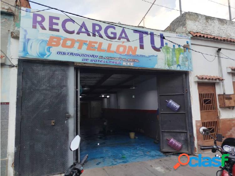 LOCAL COMERCIAL EN EL CEMENTERIO (VENTA)