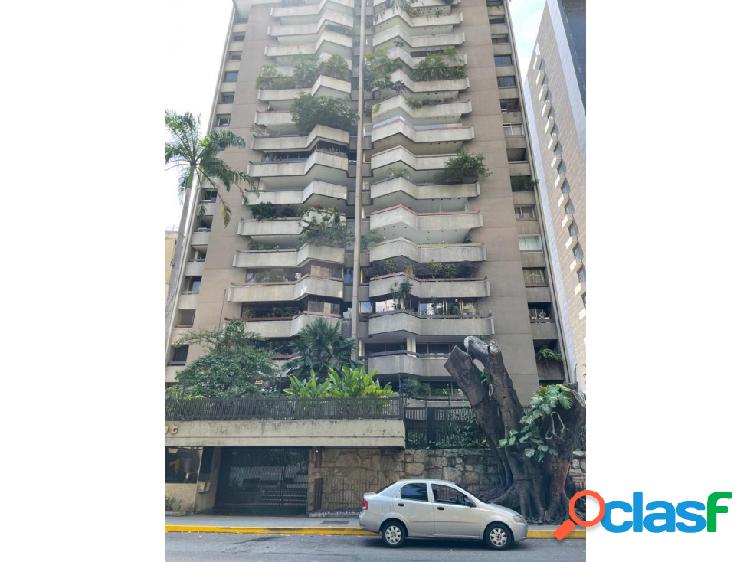 Se vende apartamento 264m2 La Castellana 5250