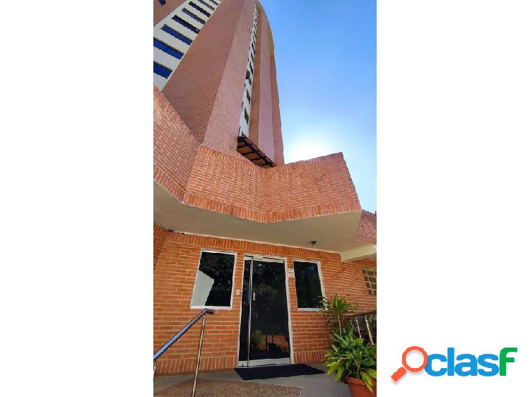 VENTA EXCELENTE APARTAMENTO EN RES. LA TRIGALEÑA Ref.221889