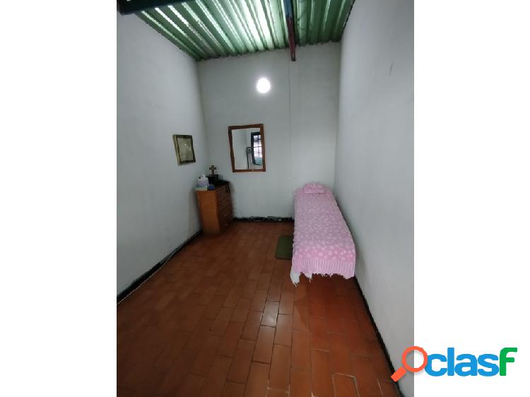 Venta/Casa/La California Sur/110m2/3H+1S/2B/1P