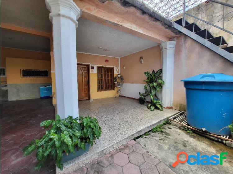 Casa en Alquiler en el Sector la Providencia, Aragua.